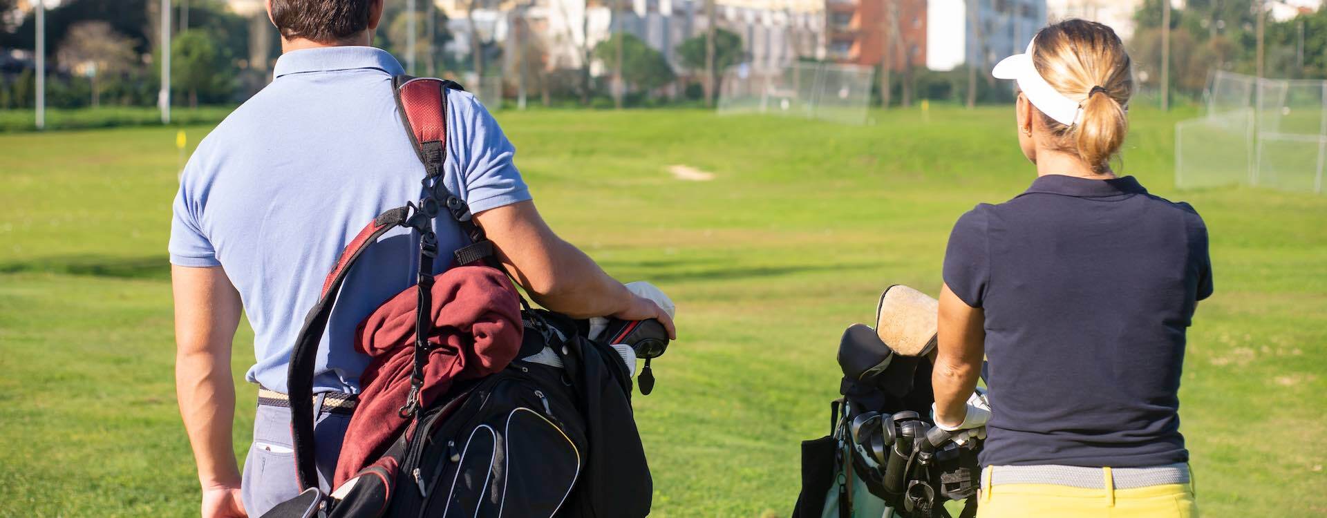 how to choose a women's golf bag